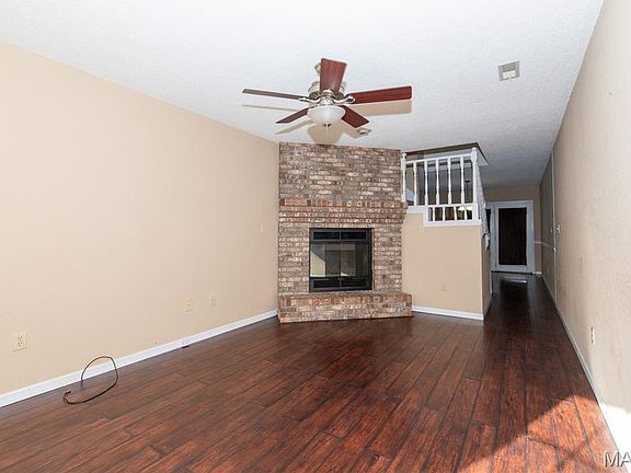 2nd image of 47 Clinton Hill Dr