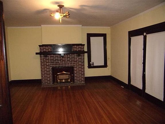 2nd image of 2061 Iuka Ave