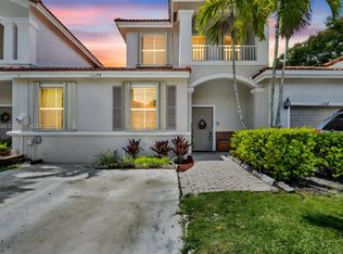 Lowells Landing, Pembroke Pines, FL 33028