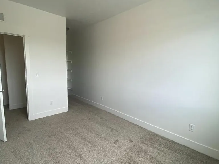 416 S 3 W — Photo 66