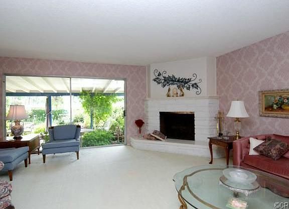 4th image of 371 Daroca Ave