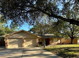 1202 Goode Dr, College Station, TX 77840