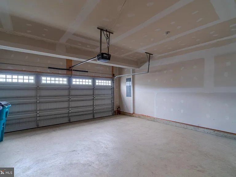 6573 Autumn Olive Dr — Photo 13