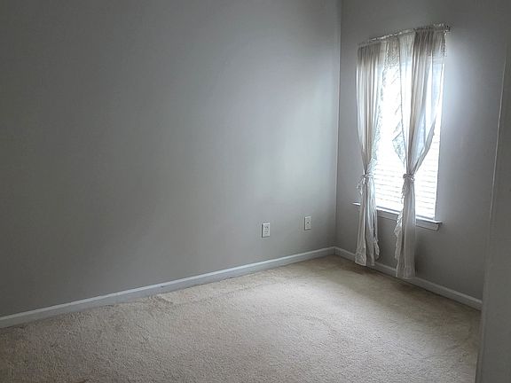 5th image of 5234 Cottage Cir