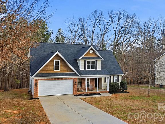 2nd image of 4701 Magnolia Ridge Dr