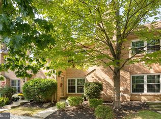 41 Rampart Dr, Wayne, PA 19087