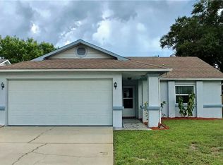 11423 Brown Bear Ln, Port Richey, FL 34668