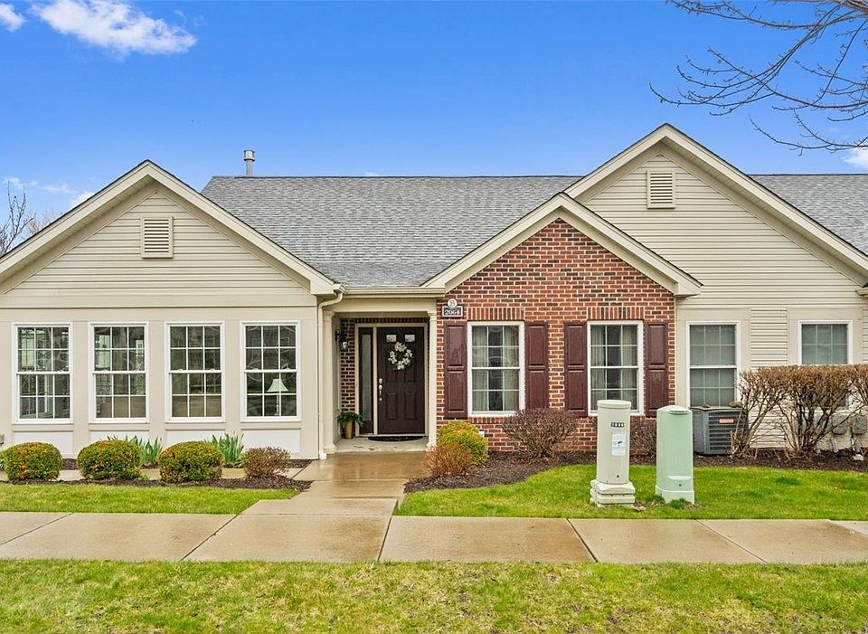 1st image of 2064 Isleworth Ln
