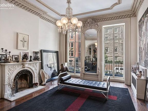3rd image of 444 W 20th St