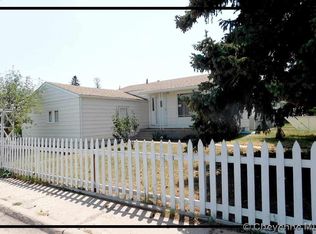 1529 Willow Dr, Cheyenne, WY 82001