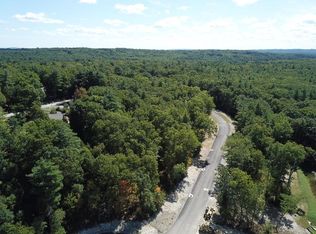 9 Charles Rd #26, Merrimack, NH 03054