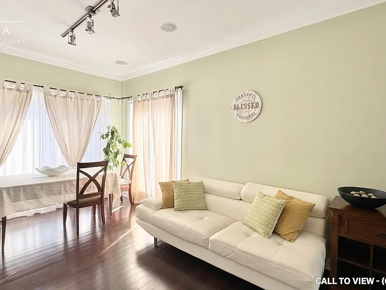 3358 Carling Ave — Photo 2