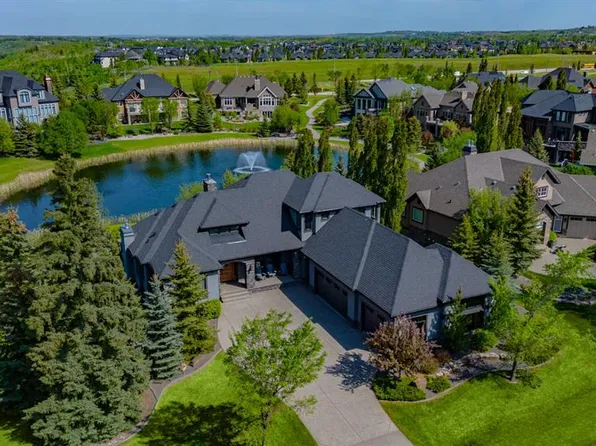 6 W Heaver Gate, Foothills County, AB T1S 4K1