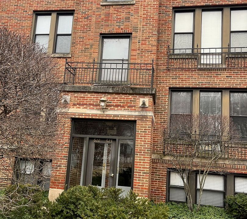 1st image of 624 Judson Ave Unit 3