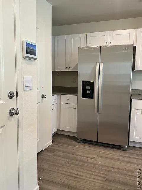 3 bed, 2.5 bath, 1417 sqft, $1,995 — Photo 4