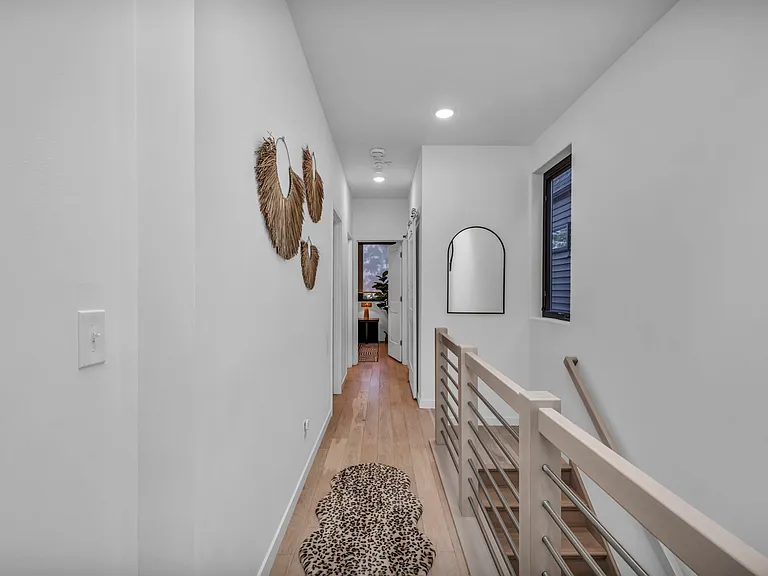 805 Brayton Ave — Photo 8