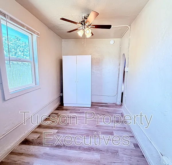 234 E 32nd St #3 — Photo 6