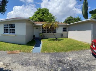 700 SW 5th Ct, Hallandale, FL 33009