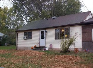 1222 Manatawny St, Pottstown, PA 19464