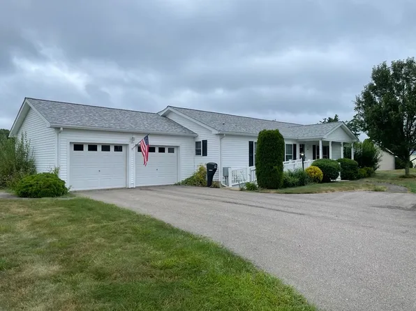 3006 Green St, Middleboro, MA 02346
