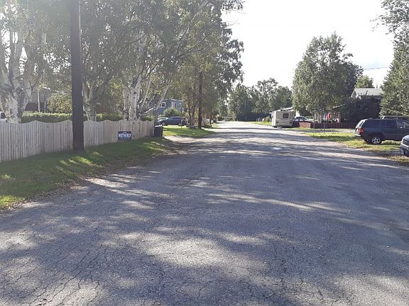 5th image of 1306 3rd Ave