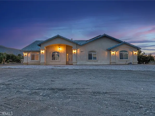 9372 Avalon Rd, Pinon Hills, CA 92372