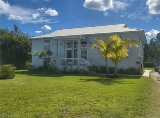 5865 Tahiti Dr, Bokeelia, FL 33922