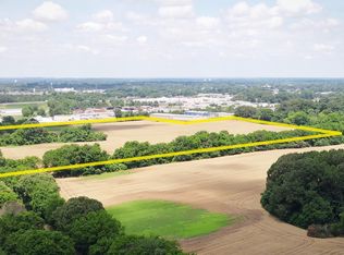 E Elledge Ln, Muscle Shoals, AL 35661