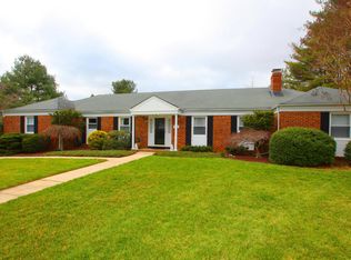 144 Townsend Dr, Middletown, NJ 07748