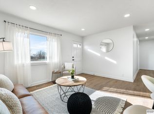 7663 S 41st St, Bellevue, NE 68147