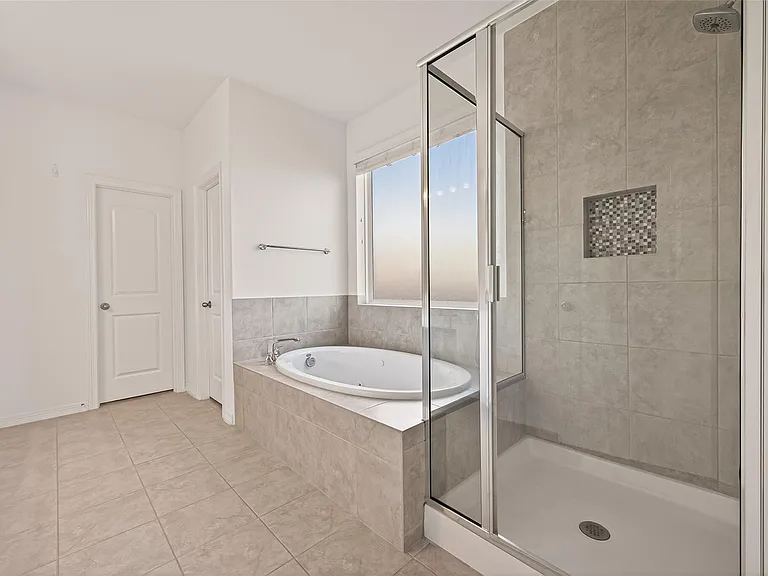 1006 Grey Dusk Ct — Photo 30