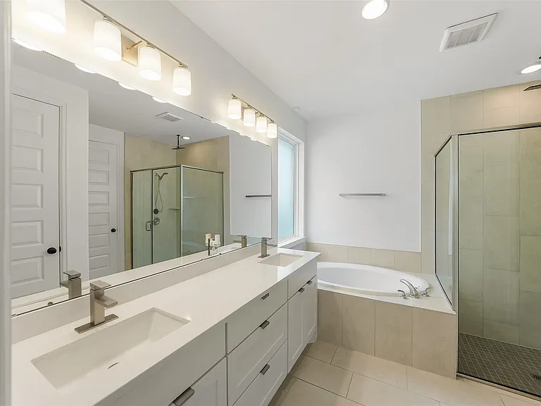 7420 Caprock Canyon Ln — Photo 13