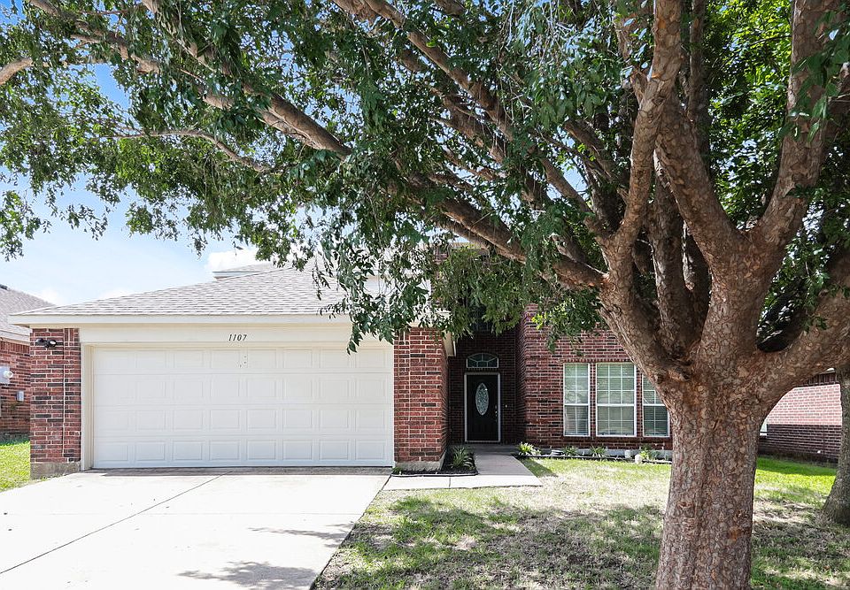 1st image of 1107 Caroline Dr