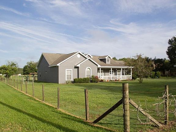 4th image of 728 W Deer Lake Dr