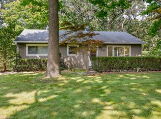 2362 N Big Oak Rd, Palatine, IL 60074