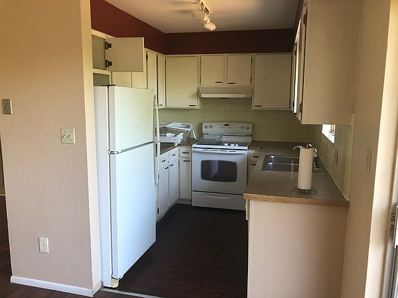 5th image of 1804 S Whitcomb St