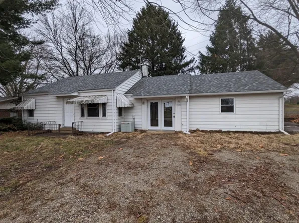 9335 Bunkum Rd, Fairview Heights, IL 62208