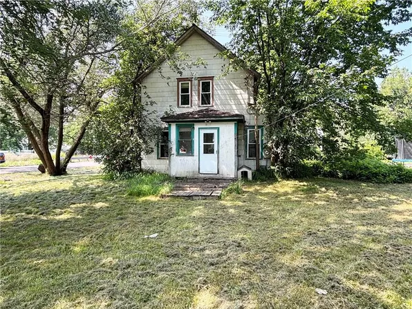 301 10th Street, Cameron, WI 54822