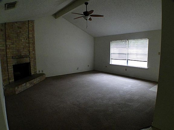 4th image of 22619 Smokey Hill Dr