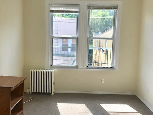 Rented by Beekman Street Realty | media 7