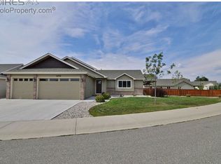 1478 Landsman Hill Dr, Loveland, CO 80538