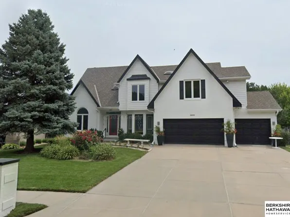 1631 N 129th St, Omaha, NE 68154