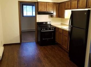 500 Center St #3, Manawa, WI 54949