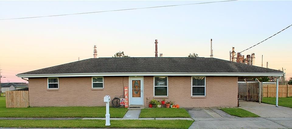 1st image of 2313 Lena Dr