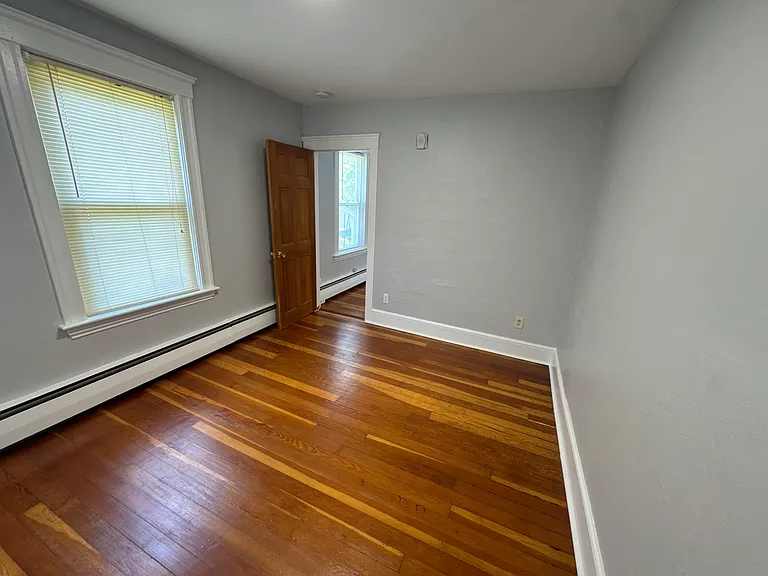59 Cooper Ave #2F — Photo 3