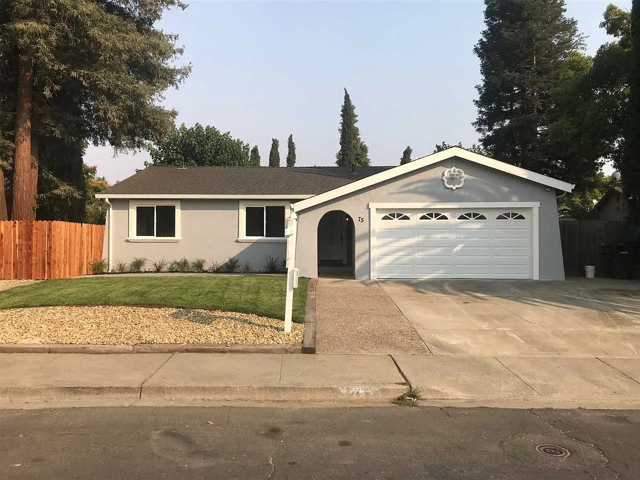 75 Diamond Dr photo 1
