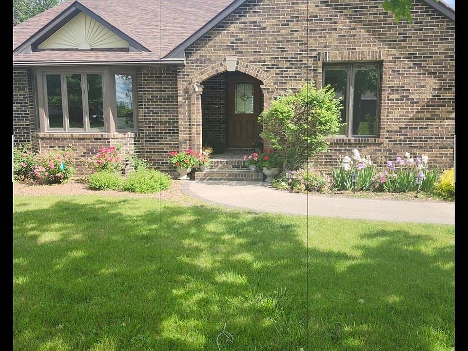 1st image of 805 E Clay St