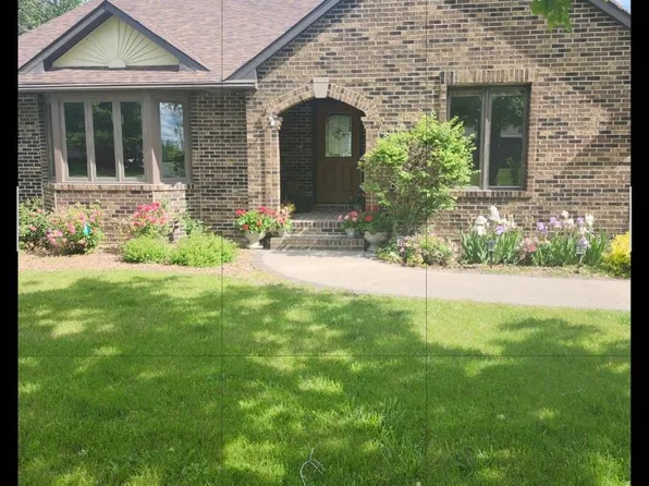 805 E Clay St, Osceola, IA 50213