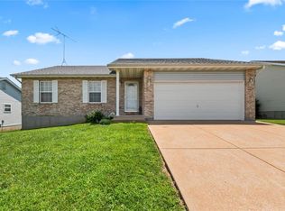 1544 Natchez Dr, Festus, MO 63028