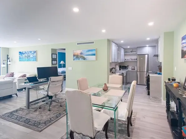 3800 Washington Rd APT 804, West Palm Beach, FL 33405